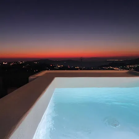 Sunset Villa *